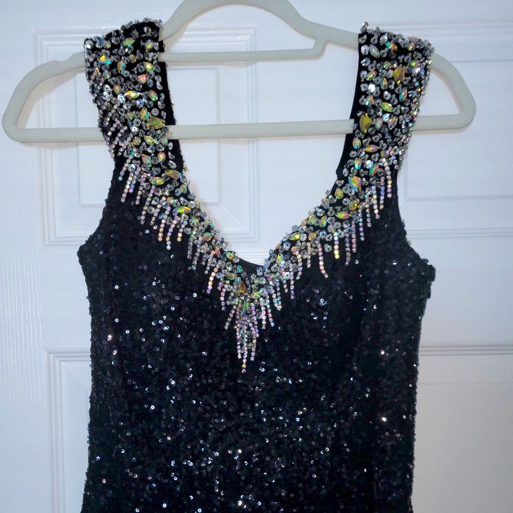 Boutique Sequined evening gown